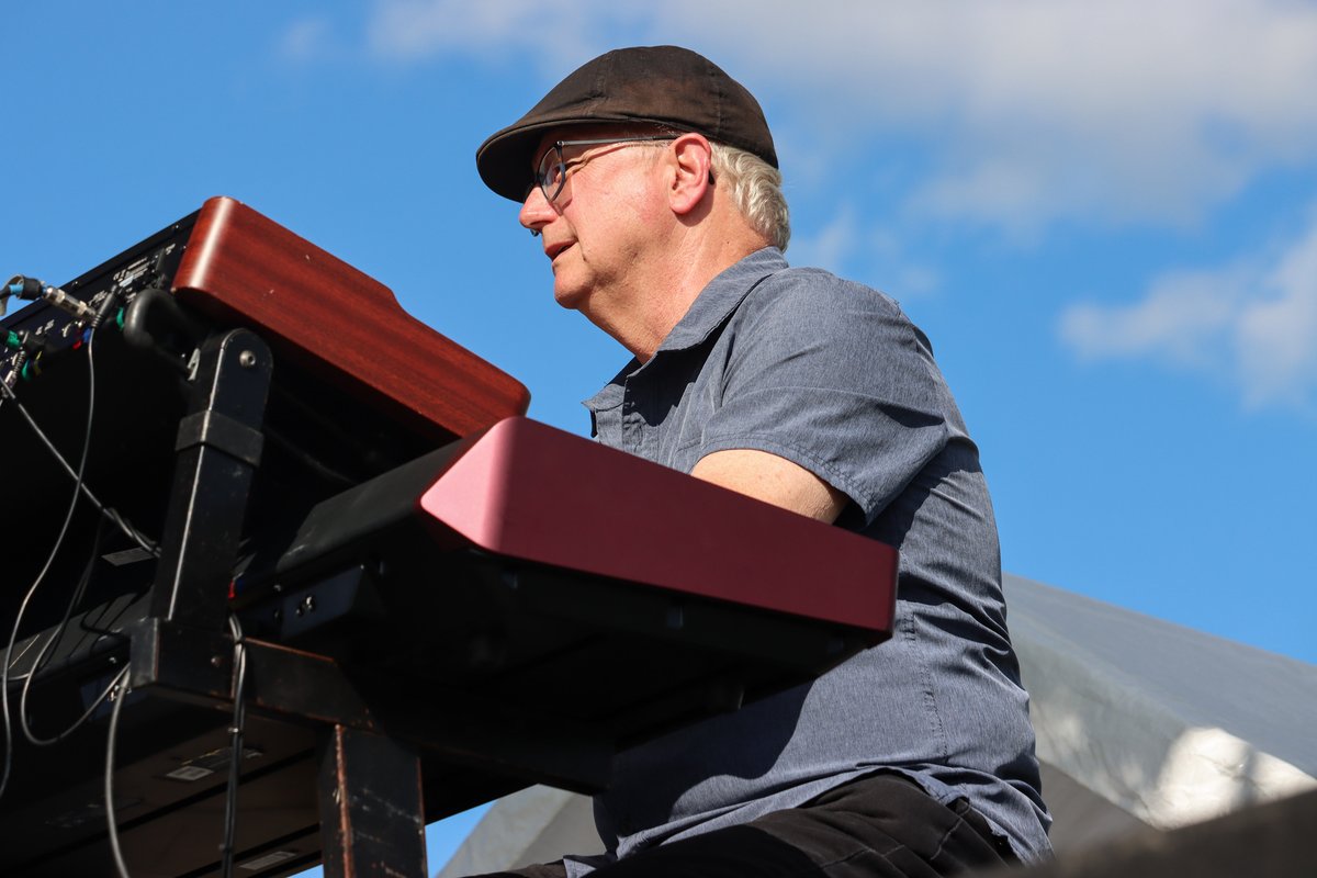 Fargobluesfest's tweet photo. Nothing but good vibes with Gabe Stillman at Blues Fest 2022😎🎵 https://t.co/Dqrg0hW9y2