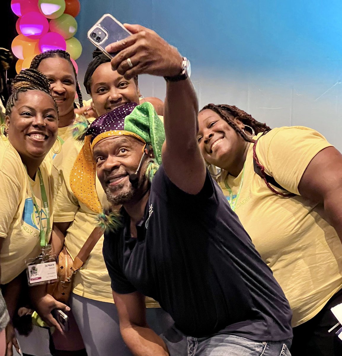 TheSuperFunShow's tweet photo. Had a blast at the #education celebration in Texas!! Thanks guys for sharing these pictures!! 😘
#prek #prekteacher #prek2022 #headstartprogram #HeadStartWorks #headstart #earlychildhoodeducation #earlyheadstartteacher #earlyheadstart #earlyheadstartprogram https://t.co/hqIXqjSN0m