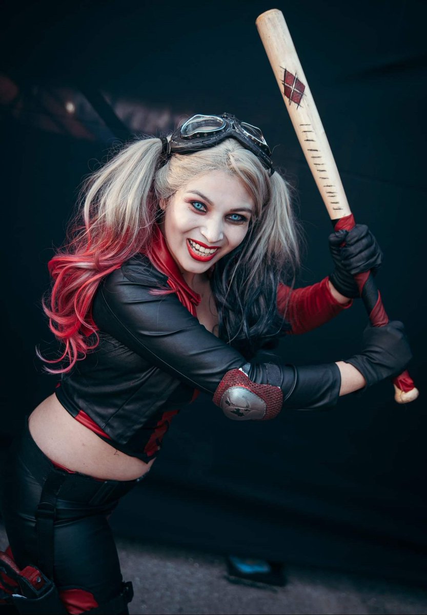 melhalvarenga's tweet photo. Just some wood! #HarleyQuinn https://t.co/lYufsHFYbH