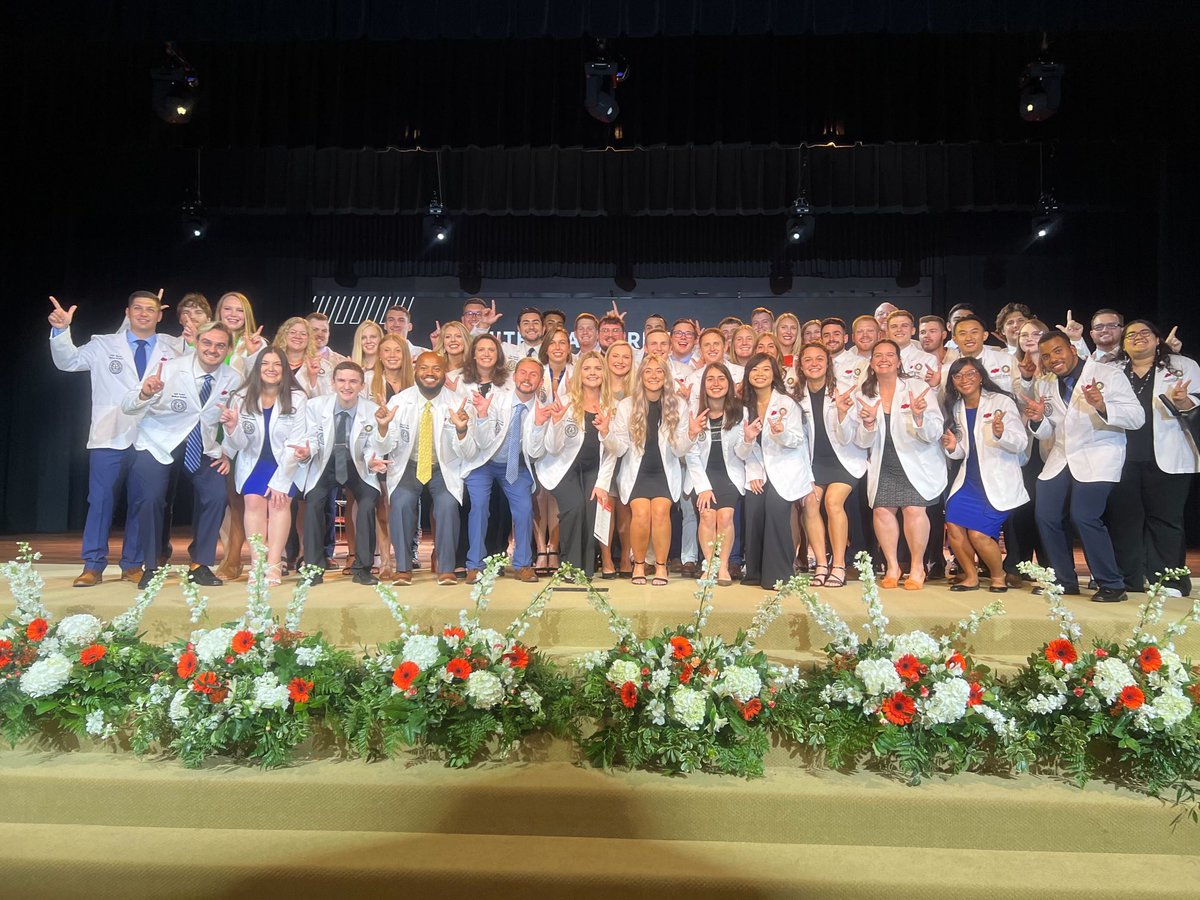 tamarnp's tweet photo. Congrats OSU COM class of 2026. https://t.co/BP6CCpynki