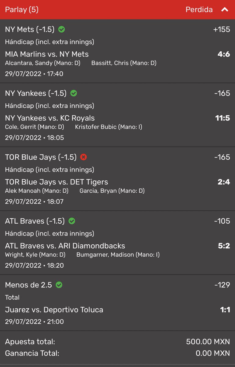 NoggoPicks's tweet photo. Quisiera no odiarlos, y más porque es mi equipo pero esta noche imposible, PTM MIS BLUE JAYS!! 🤬🤬 https://t.co/o7g4zSyliM