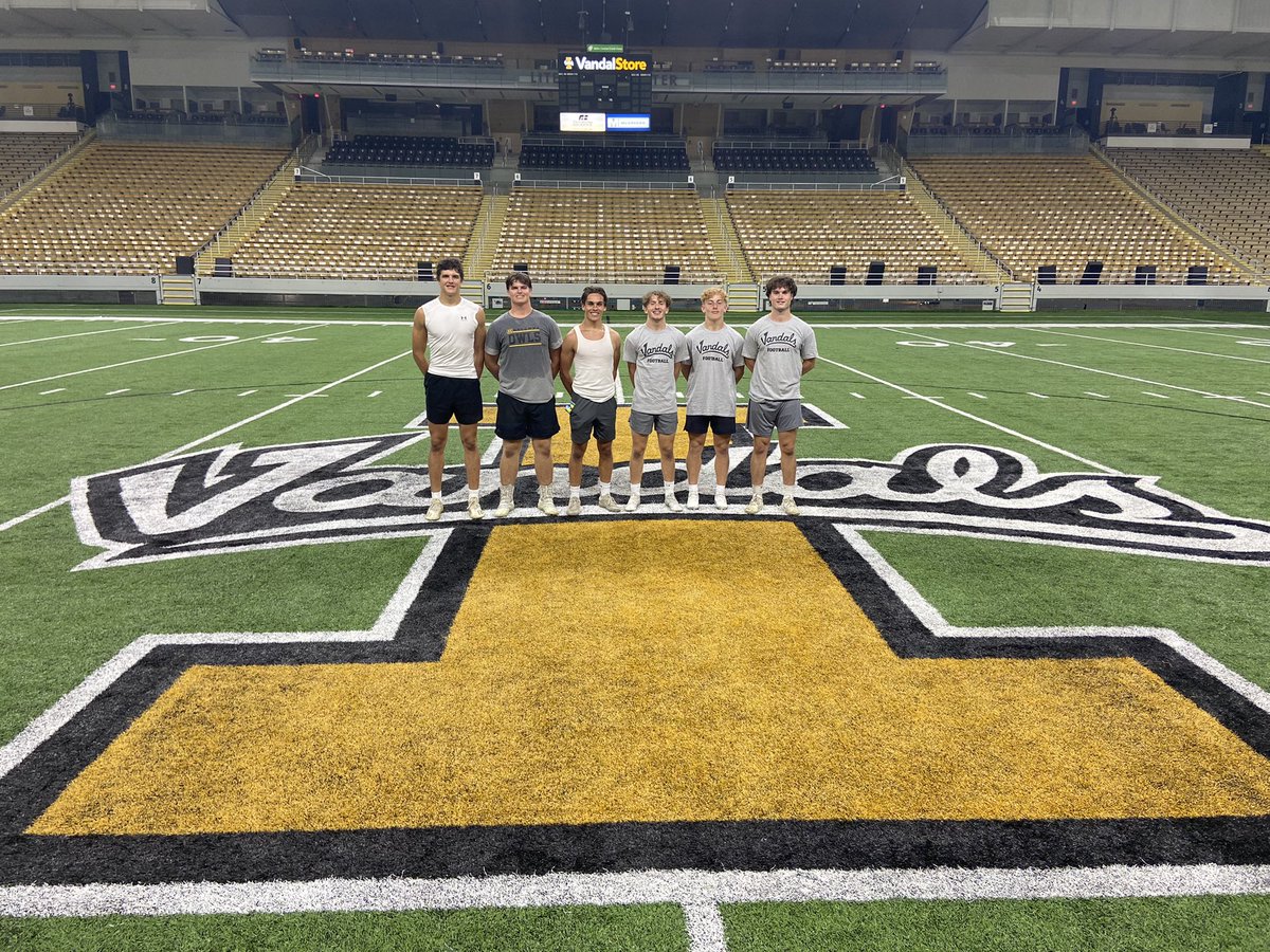 Jordan Liberman (@saintjordan21) on Twitter photo Great to see some players from Team BC at <a href="/VandalFootball/">Idaho Football</a> camp today <a href="/Joe12murphy/">joe murphy</a> <a href="/RoccoWilliams15/">Rocco Williams</a> <a href="/SLiberman37/">Strachan Liberman</a> <a href="/Lucasfeaver/">Lucas</a> <a href="/NoahBrinham/">Noah Brinham</a> <a href="/maxgainey01/">Max Gainey🇨🇦</a>. Special thx to <a href="/CoachTFord/">Thomas Ford Jr</a> for always being supportive of BC talent. <a href="/Coach_Eck/">Jason Eck</a> <a href="/Coach_Sutt/">Tyler Sutton</a> @officialBCPFA <a href="/BCHSFB/">BC HS Football</a> Great to see some players from Team BC at <a href="/VandalFootball/">Idaho Football</a> camp today <a href="/Joe12murphy/">joe murphy</a> <a href="/RoccoWilliams15/">Rocco Williams</a> <a href="/SLiberman37/">Strachan Liberman</a> <a href="/Lucasfeaver/">Lucas</a> <a href="/NoahBrinham/">Noah Brinham</a> <a href="/maxgainey01/">Max Gainey🇨🇦</a>. Special thx to <a href="/CoachTFord/">Thomas Ford Jr</a> for always being supportive of BC talent. <a href="/Coach_Eck/">Jason Eck</a> <a href="/Coach_Sutt/">Tyler Sutton</a> @officialBCPFA <a href="/BCHSFB/">BC HS Football</a>