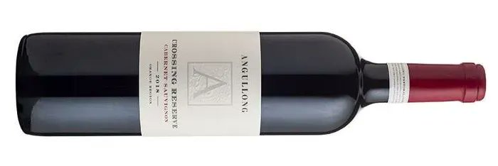 A brand new label for <a href="/angullongwines/">Ben Crossing</a> and it's an impressive entry, that's for sure. There is a prestige about the labelling, too, with an embossed crest - I like it. An excellent cool climate Cabernet for your drinking pleasure. buff.ly/3zibuFS