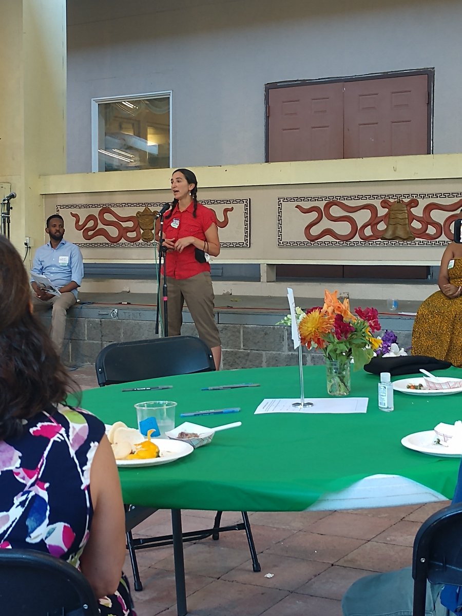 rainierbeach's tweet photo. At SouthCORE' 10th Anniversary, held at Co Lam Pagoda off of Graham Street. Listening to RBAC Board member, SouthCORE co-originator Rebecca Saldana, our WA State Senator 37th District #rbac #pugetsoundsage #southcore https://t.co/ak6WTOADGZ