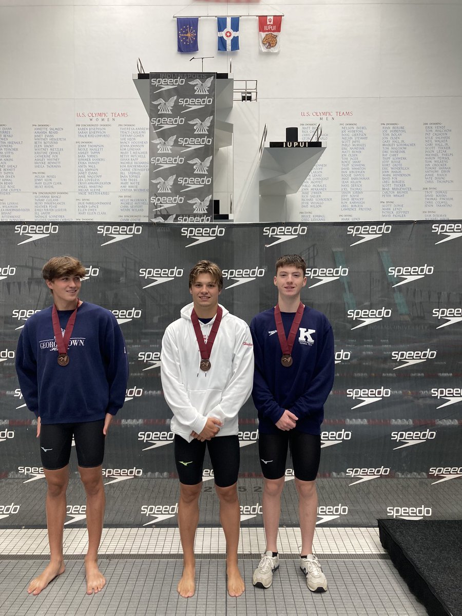 GYWDolphins's tweet photo. Medal presentation for @ahazlett21 in tonight’s 50MBreast @iupui &amp; @junior nationals https://t.co/zzE86ZDI3P