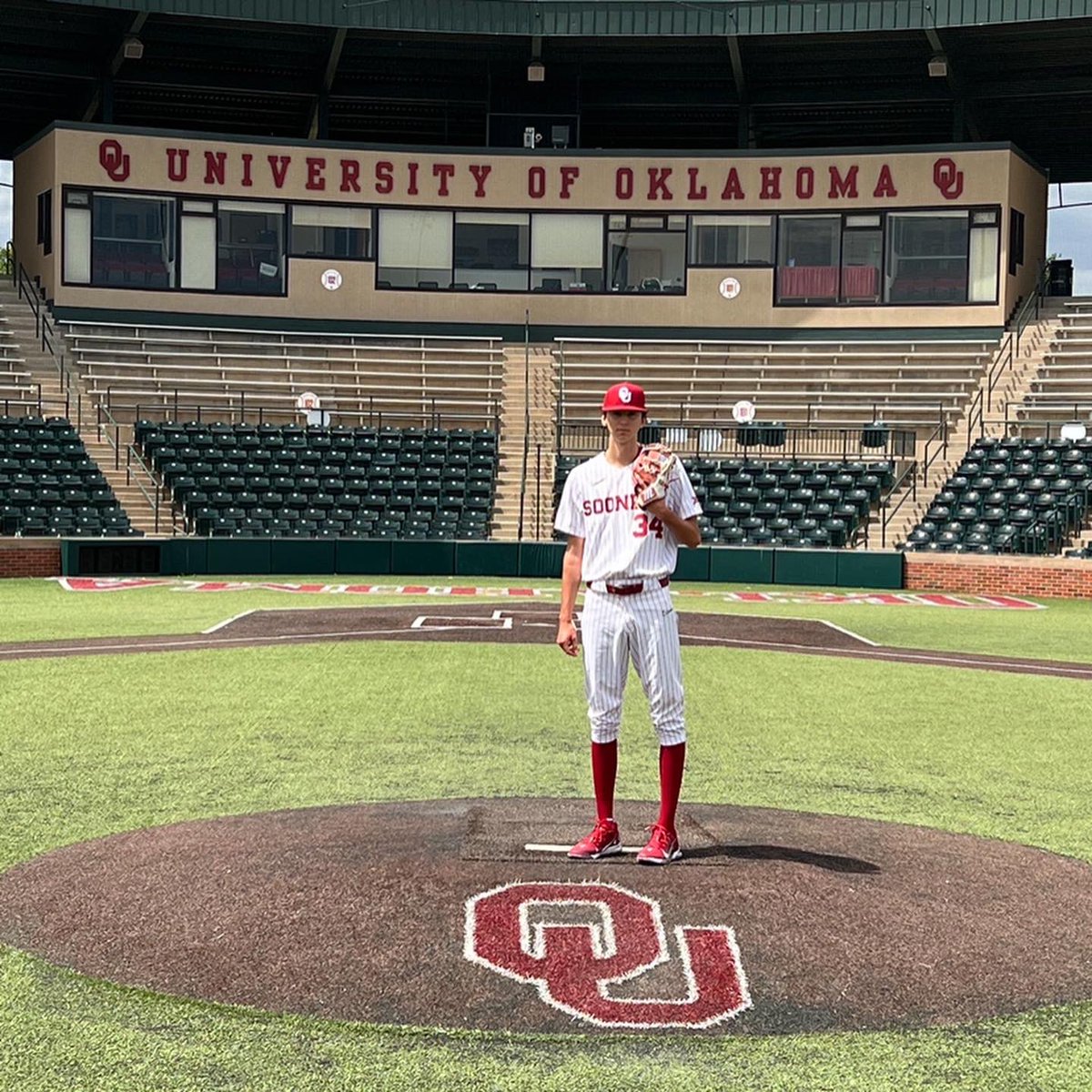 I’m extremely excited to announce that I will be continuing my academic and athletic career at the University of Oklahoma. I would like to thank my family, friends, teammates and coaches. <a href="/CoachJohnsonOU/">Skip Johnson</a> <a href="/coachbono8/">Britt Bonneau</a> <a href="/TorgersonHarry/">Harry Torgerson</a> <a href="/RolTroj/">Torg Baseball</a> <a href="/TopTierBaseball/">Top Tier Baseball 🇺🇸</a> <a href="/bridges2121/">Ryan Bridges</a>
