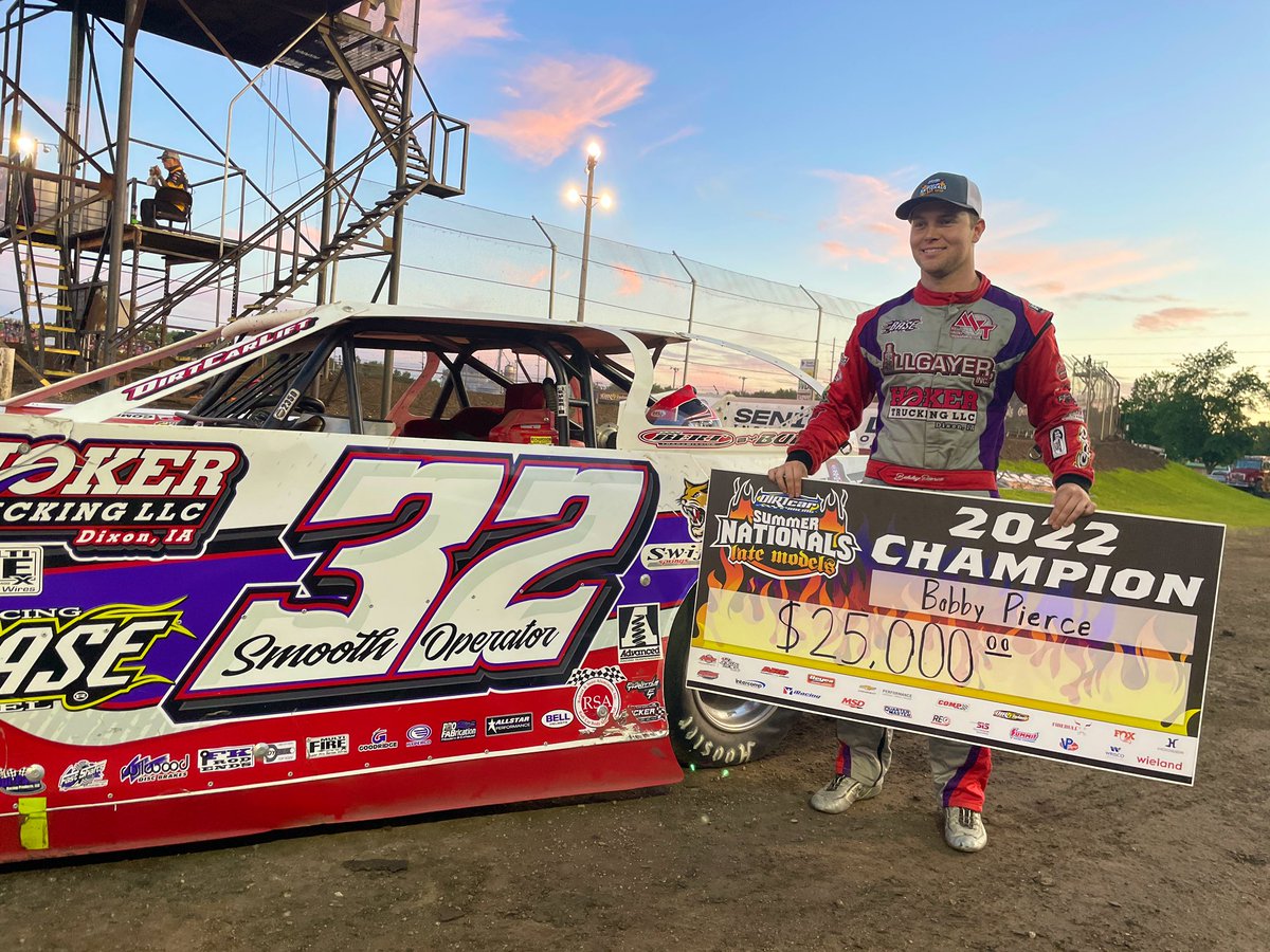 DIRTcar Summer Nationals tweet media