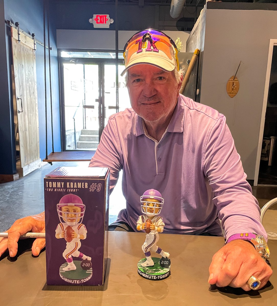 Kramer9Tommy's tweet image. Well guys they are FINALLY here! Took a lot longer than I expected and had some delays but really excited for them to be here. The wait was worth it as they turned out awesome! Get one at bit.ly/3rq2tGB

Retweet this for a chance to win an autographed print from me!