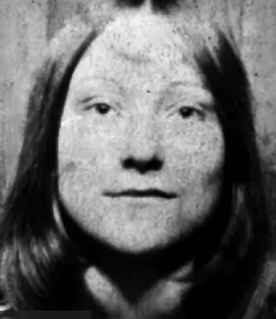 _M_A_Z_Z_A's tweet photo. #Justice4The21 #Birmingham #TruthMatters #JaneDavis #Forever17 https://t.co/c2IqlfuVui