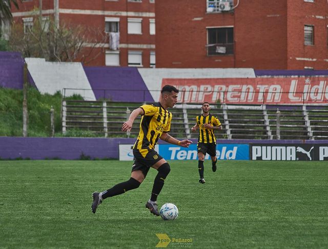 #SemilleroAurinegro🟡⚫️
Enzo Lemos Y Agustín Alaniz Fueron Titulares En El Empate 1-1 Entre Miramar Misiones Y La Luz En El Parque Roberto 🏟 Por La Fecha 13 De La Segunda División Del Fútbol Uruguayo🏆⚽️🇺🇾