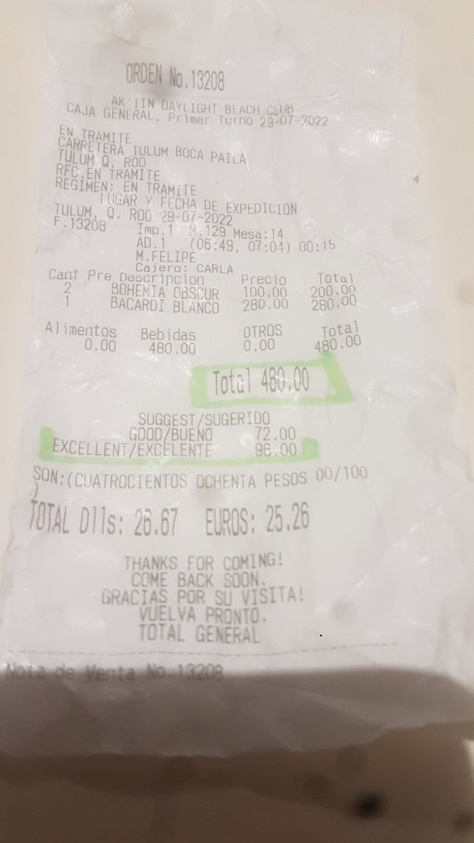 ikermw's tweet photo. @AkiinBeach tuveLaterrible experienciaDequeMeCobraranLa propina por la fuerza.YoDejo12% Cuando su meseroQuisoCobrarme el 20 o 15%decidí darle el10%.Él argumentó que se lo descuentan de su sueldo. Yo iba con mi familia (pareja e hijas)  y terminé dando 15% para no pasar mal rato https://t.co/DgTJwbCWWA