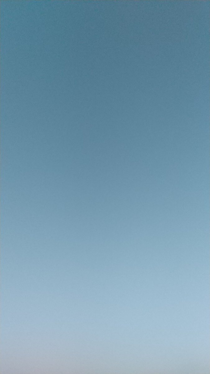 laxmi3358's tweet photo. 今年は暑い夏じゃなくて

暑い暑い暑すぎる夏 https://t.co/IkCGnZsSIE