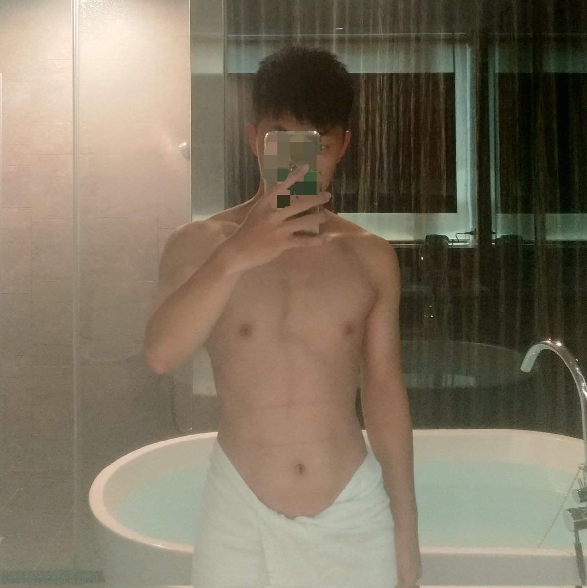 #新個人資料相片
有人要跟我一起洗澡嗎?🤗