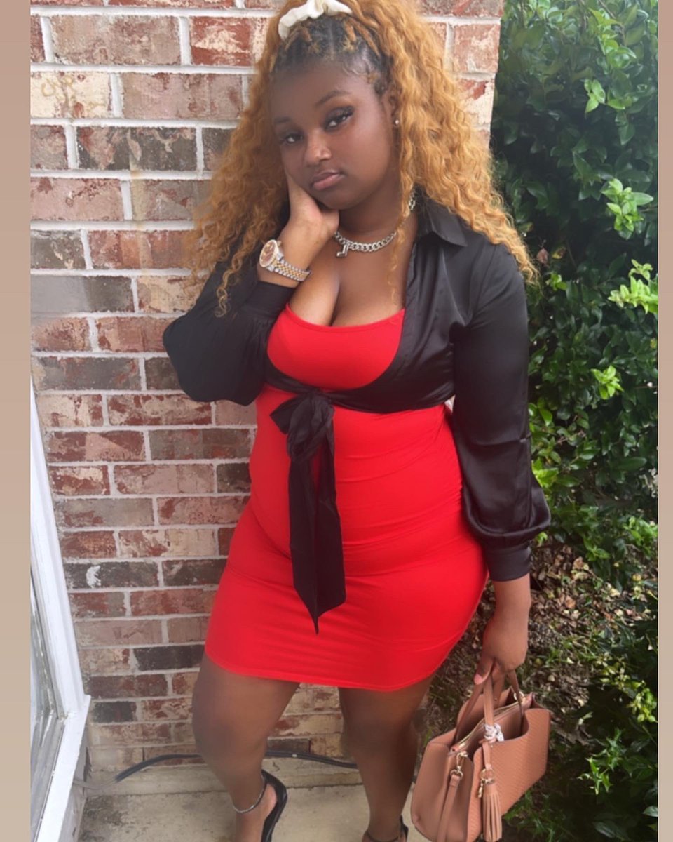 Ygdasha's tweet image. Gotta love some me #badasf #baddie 🫶🏾❤️