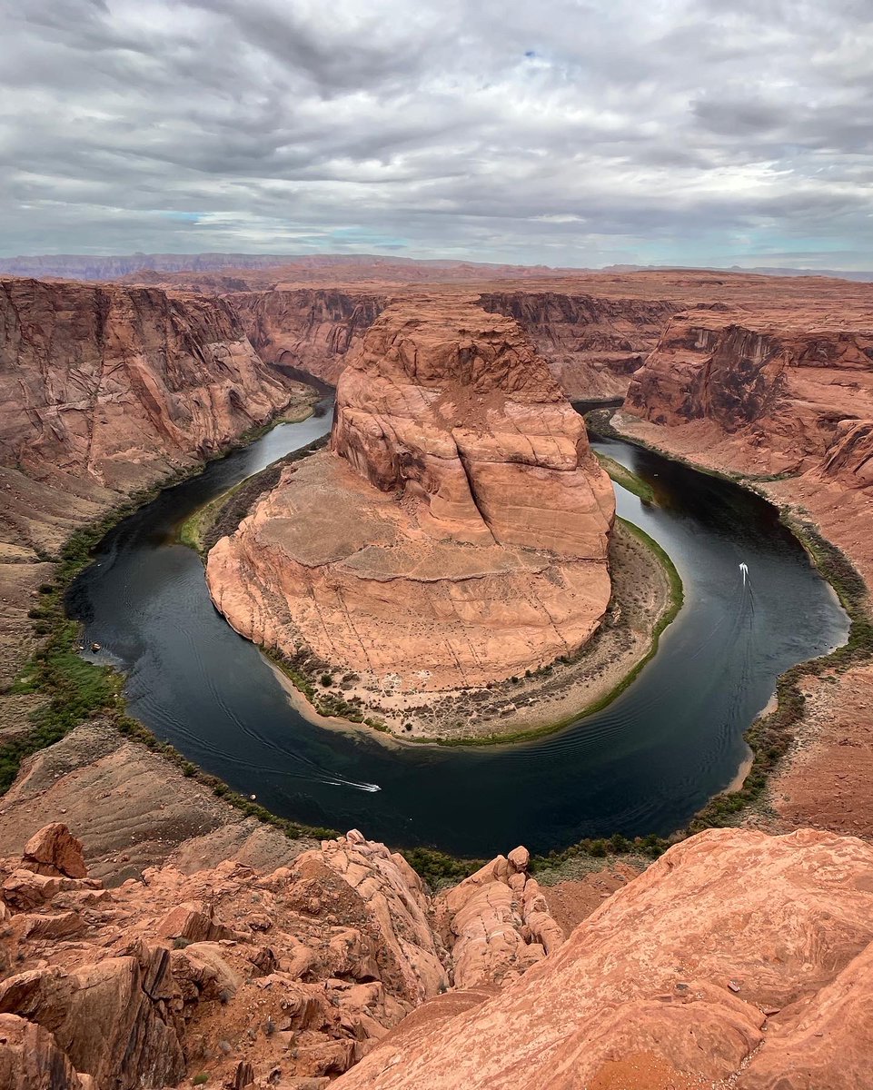 tiffanylutz0's tweet photo. Views of the week…rested and recharged. @GrandCanyonNPS @BryceCanyonNPS #horseshoebend #monumentvalley https://t.co/qnkosQbymq