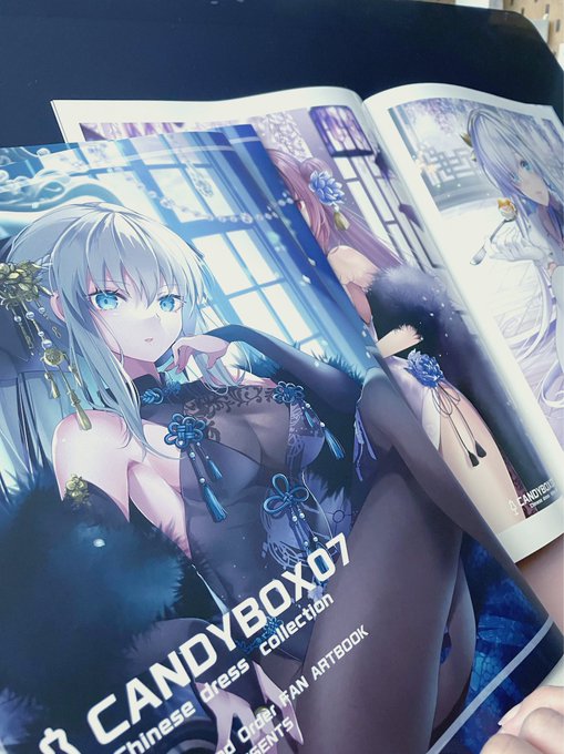 新刊サンプル届いたー₍₍(ง˘ω˘)ว⁾⁾すごくいい感じ✨ 