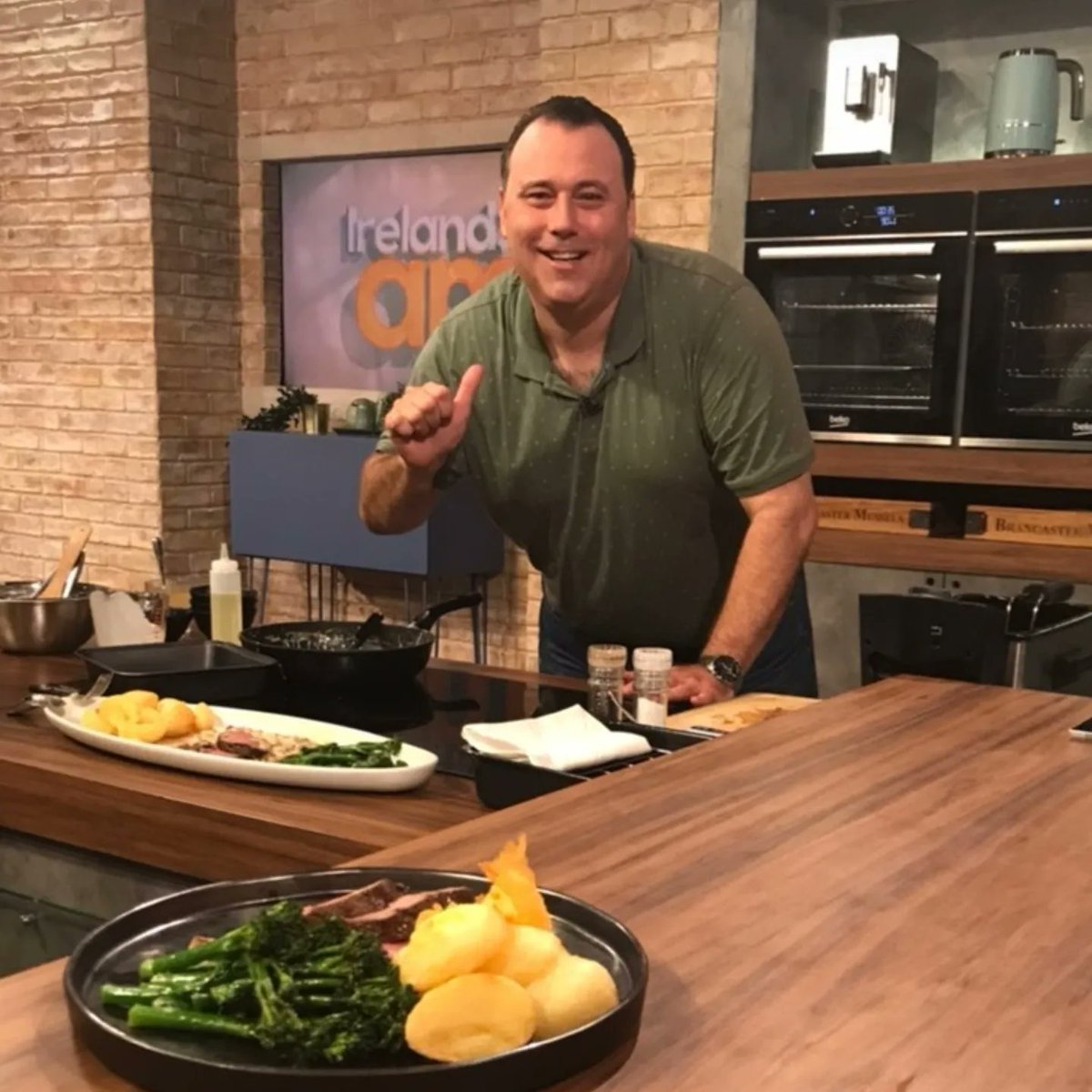 Breaffy House Resort (@breaffyresort) on Twitter photo Our Executive Chef Dean has been busy on the site of <a href="/irelandamvmtv/">Ireland AM</a> this morning cooking delicious steaks for @elainecrowleytv & @simondelaneyesq 🤍
#chefsatbreaffy
#deandiplock
#mayo
#goodfoodireland
#irelandam
#foodadventuresatbreaffy
#localsuppliers
#breaffyhouseresort Our Executive Chef Dean has been busy on the site of <a href="/irelandamvmtv/">Ireland AM</a> this morning cooking delicious steaks for @elainecrowleytv & @simondelaneyesq 🤍
#chefsatbreaffy
#deandiplock
#mayo
#goodfoodireland
#irelandam
#foodadventuresatbreaffy
#localsuppliers
#breaffyhouseresort