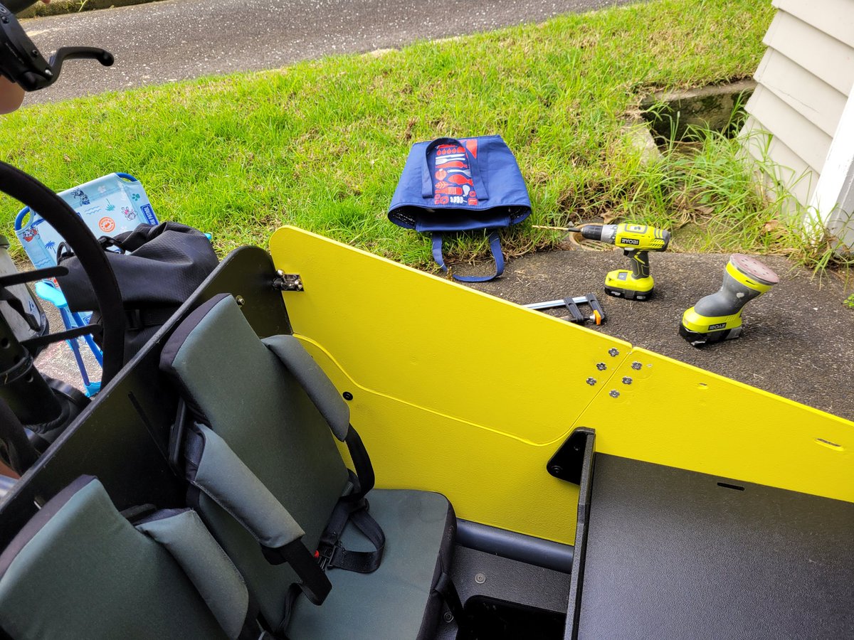 Ka_eke_Pahikara's tweet photo. OK so it's done, one #Load75 with high sides and a door. M6 loves the accessibility, though she does keep forgetting its there and trying to climb over the top! Wish this was part of the original design #RieseAndMuller https://t.co/vW84mCQrDw