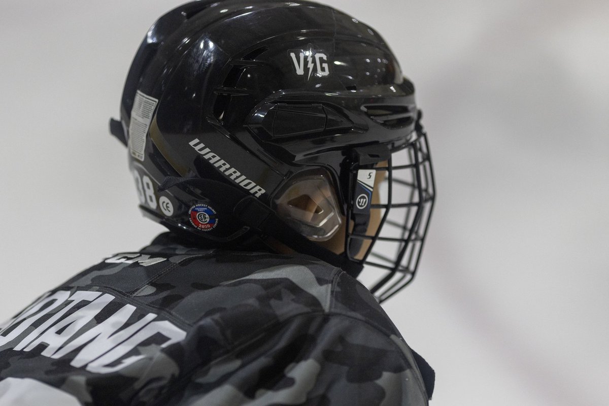 KingsFanMD's tweet photo. My son Tyler was excited to show off his new @ViolentGents helmet stickers at hockey practice today. #VGHC https://t.co/8YsWNxLjP4