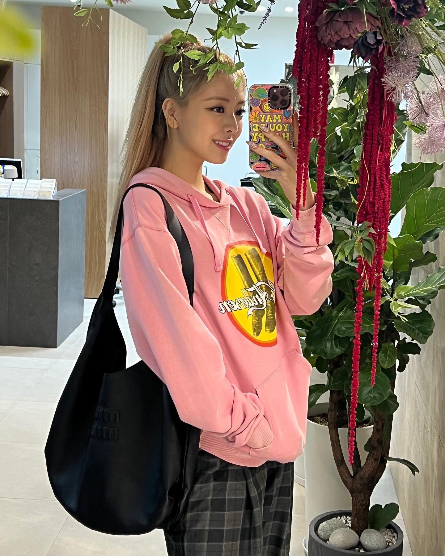 FY5DHM7VEAAIOjJ.jpg:orig