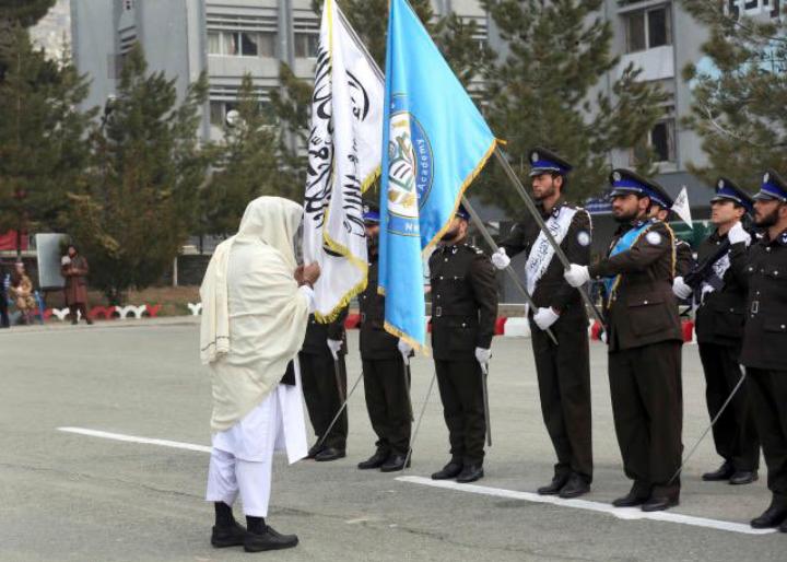 A Flag🏳️ gets Respect n honour when heads r given to keep it high in d air n when it represents the real owner of this world.
The flag🇦🇫 that waves next to the flag of the enemies🇺🇸 who killed ur own citizens and treated u like dogs can't get that respect.
#AfghansSupportTaliban