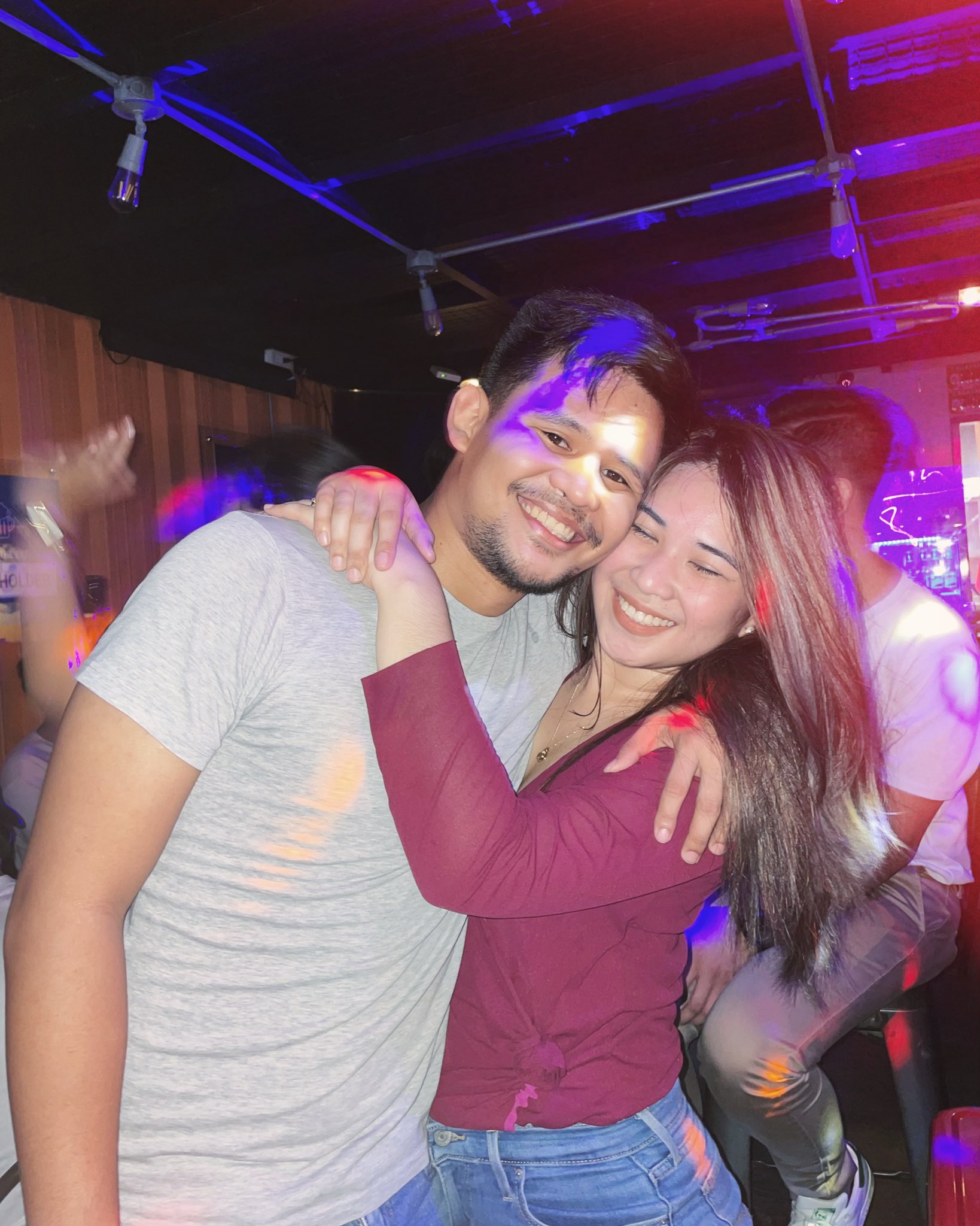 mia on Twitter "mark and mia preblackout 🤣 https//t.co/ALNvpJ6oZl