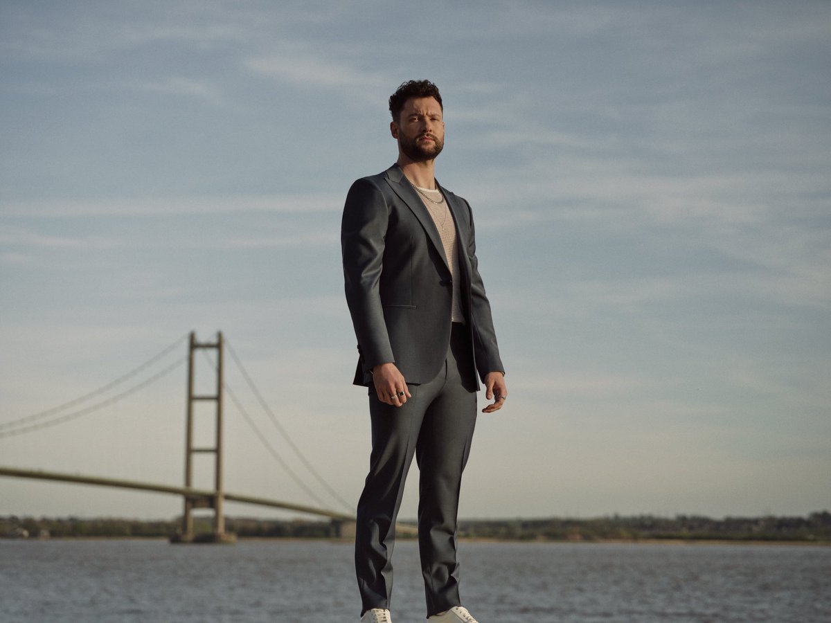Britsinla's tweet photo. Competition time! @calumscott is at the @fondatheatre on August 6th we have 2 pairs of tickets to give away - email britsinla@gmail.com to put your name in the https://t.co/YtuROVbWy2 picked at random on August 2nd.Visit @goldenvoice for show details #calumscott  #BritsinLA https://t.co/pgAhlKBEWp