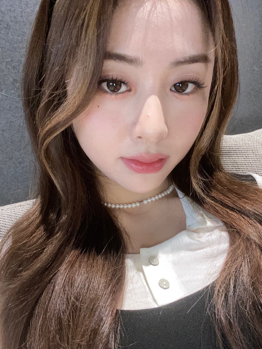 ً (@huhyunjwin) on Twitter photo 