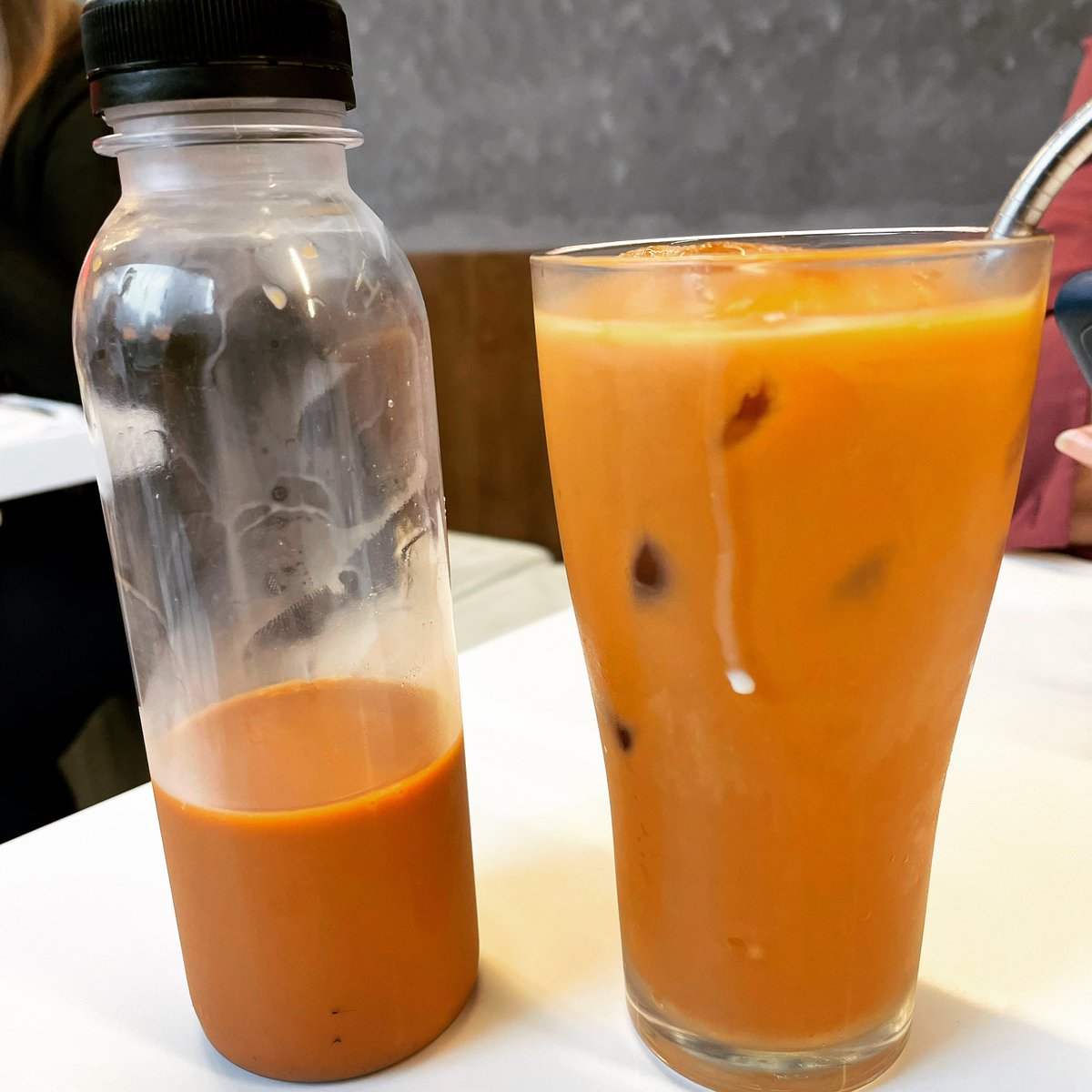 eatchlavitsef's tweet photo. Thai Iced Tea - Chayen #krapow #bgc https://t.co/9J2EUl1jRC
