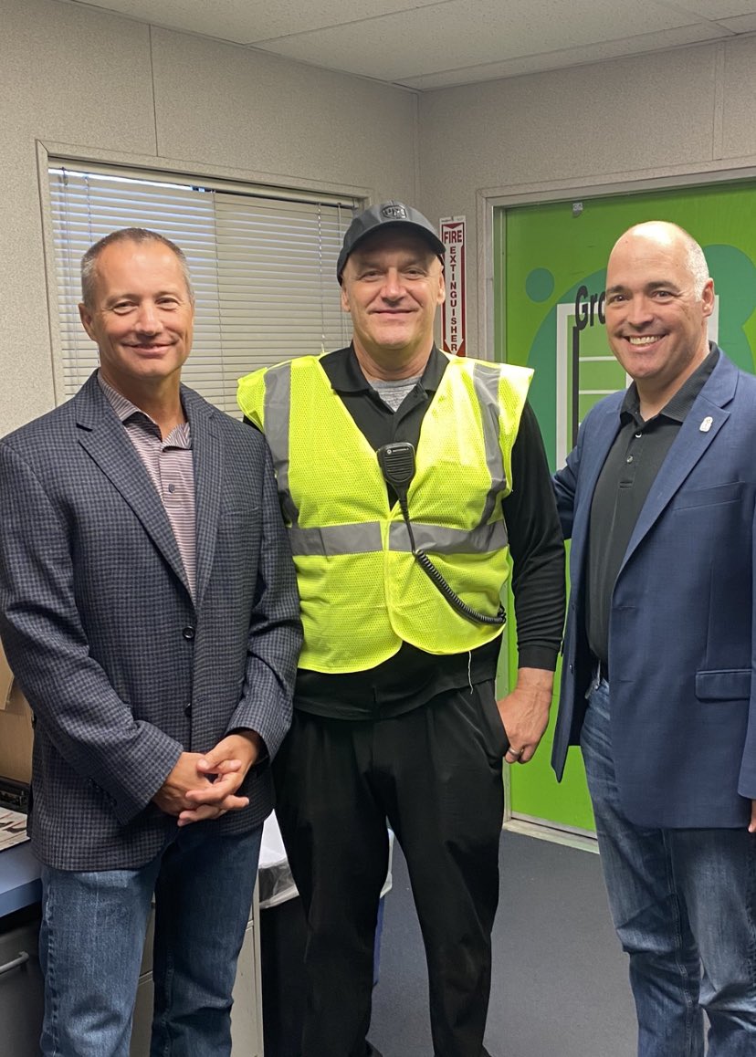 Jon Jacobs retiring after 37 years of outstanding service! Hub and preload legend! <a href="/Buckeyelouie/">TrablS</a> <a href="/divine2wincom/">Trina Norman</a> <a href="/UPSers/">UPSers</a>