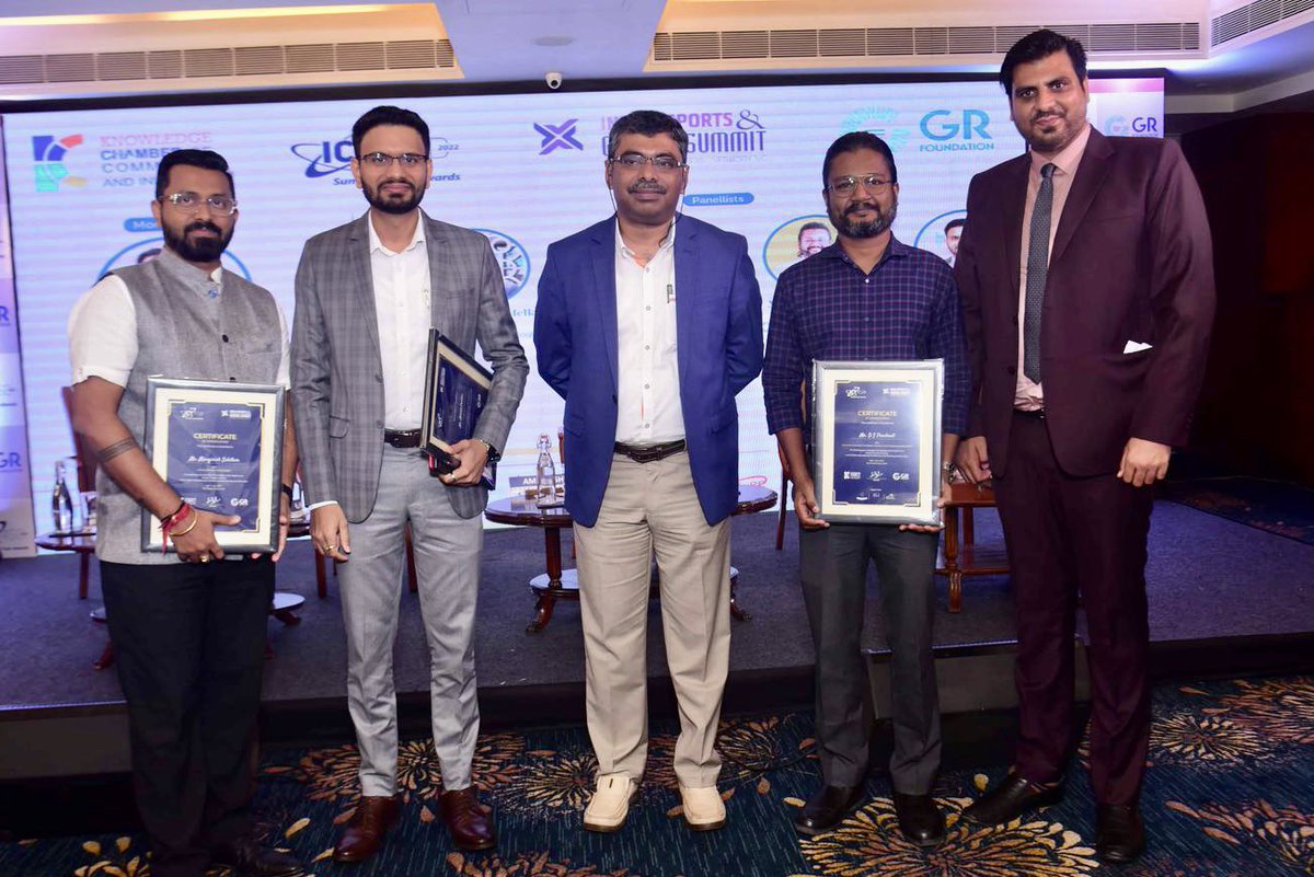 MSSalelkar's tweet photo. Was happy to be invited as a Guest Speaker at KCCI Tech summit on the topic ‘The Glocal (Global + Local) ICT Transformation for Sustainable Development’.
#TechIndustry #ICT4SD #DigitalIndia https://t.co/2hqyyZz6YR