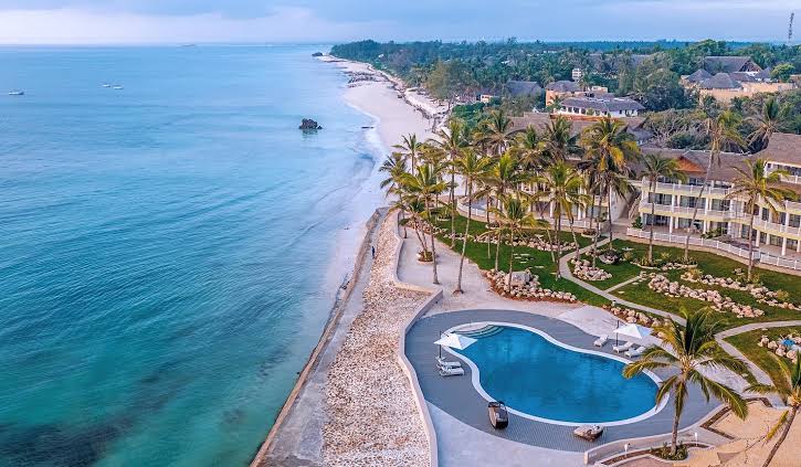 touristgirl254's tweet image. Tour &amp;amp; Discover Kenya. On an easy budget you can #TembeaKenya. Food culture, Bush &amp;amp; Beach Safaris &amp;amp; many more.
📸: Courtesy 

#MagicalKenya #RediscoverKenya #photography #tourism #YouDeserveAHoliday #traveltips #NatureBeauty #marinelife #Green #