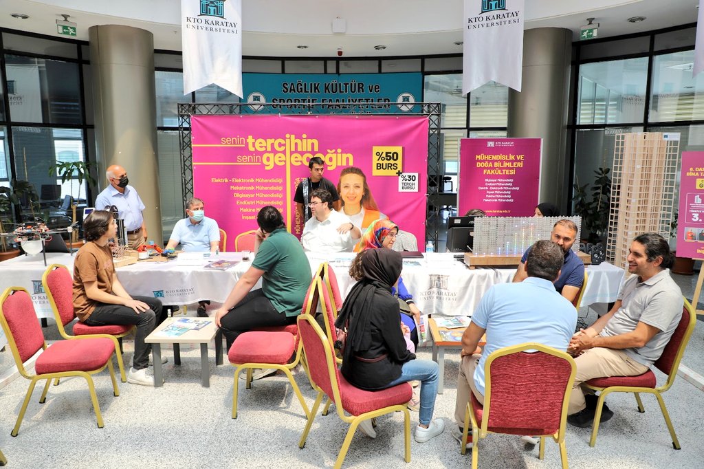 Tercih Danışma Merkezimiz,
<a href="/ktokaratay/">KTO Karatay Üniversitesi</a> kampüsünde hafta sonu da çalışmaya devam edecek.

Üniversite adaylarımız ve aileleri, akademisyen ve danışmanlarımızdan tercihler ve bölümlerimizle ilgili sorularında her türlü desteği alabilirler.
Merkezimize bekliyoruz.