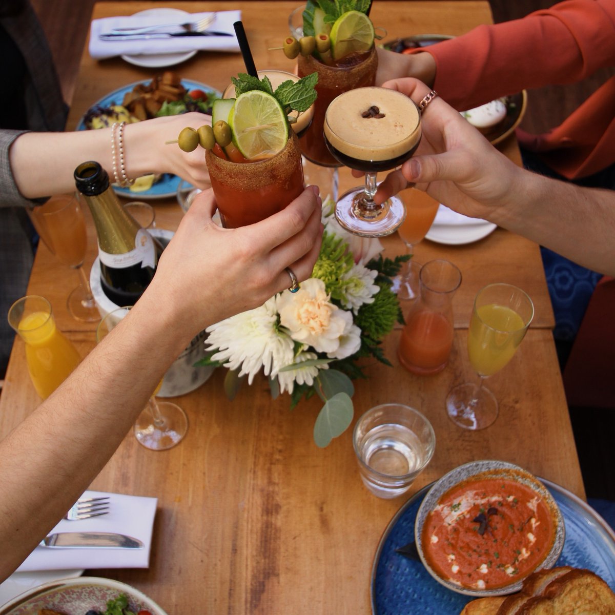 It's Saturday morning.  Do you have brunch plans? Grab your friends and meet us at 11.  See you soon!