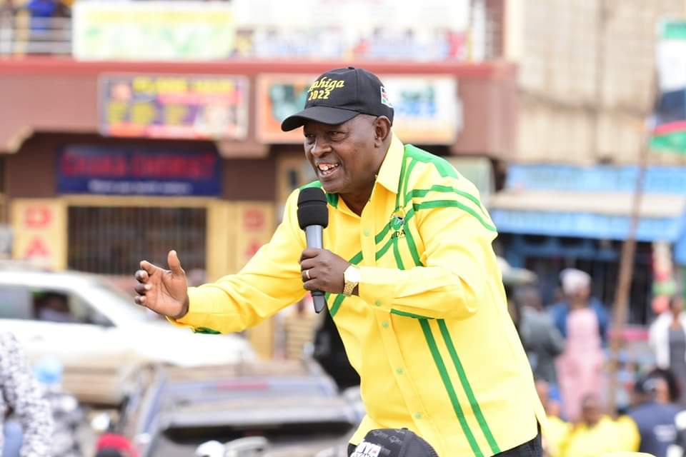 GovernorKahiga's tweet photo. Ahsanteni sana watu wa Kiamariga na Chaka for the overwhelming support and endorsement of our bottom up economic agenda. 
#kabamwalimu 
#Wiranimurute 
#RutoforPresident 
#FormNiUda 
#MpangoNiBottomUp https://t.co/xGNPxOKVoj