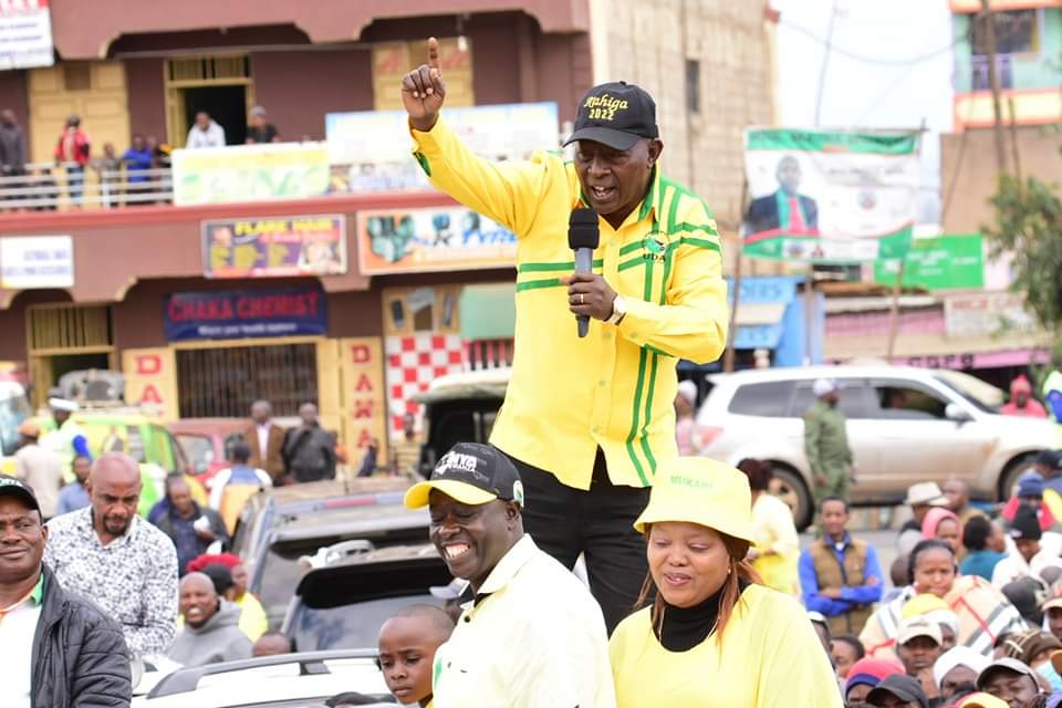 GovernorKahiga's tweet photo. Ahsanteni sana watu wa Kiamariga na Chaka for the overwhelming support and endorsement of our bottom up economic agenda. 
#kabamwalimu 
#Wiranimurute 
#RutoforPresident 
#FormNiUda 
#MpangoNiBottomUp https://t.co/xGNPxOKVoj