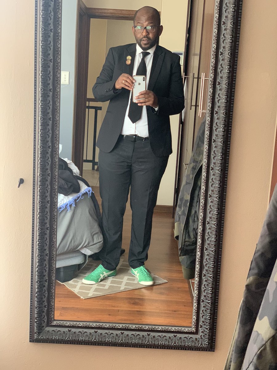 Gaelae's tweet photo. My son made very clear that I can only go to church if I rock these shoes hand picked by him π€·π½ββοΈ #BKRules #fatherhood https://t.co/isE2eF0pFs