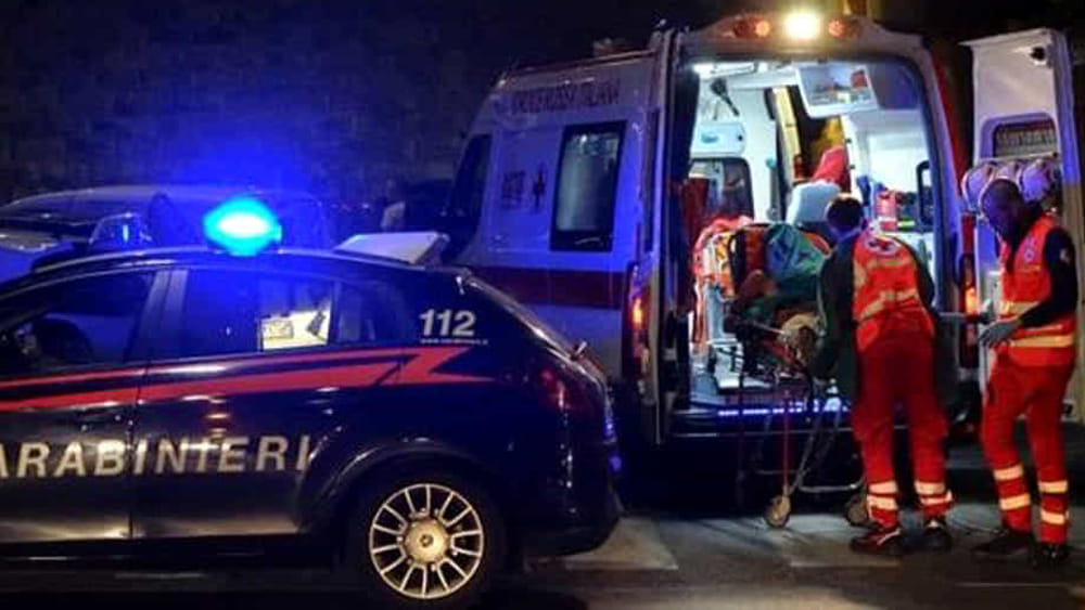 romatoday's tweet photo. Tragedia a Roma: ragazzino di 14 anni tocca cancello elettrico e muore folgorato https://t.co/dATutqAAEc https://t.co/BS9yhxrFtj