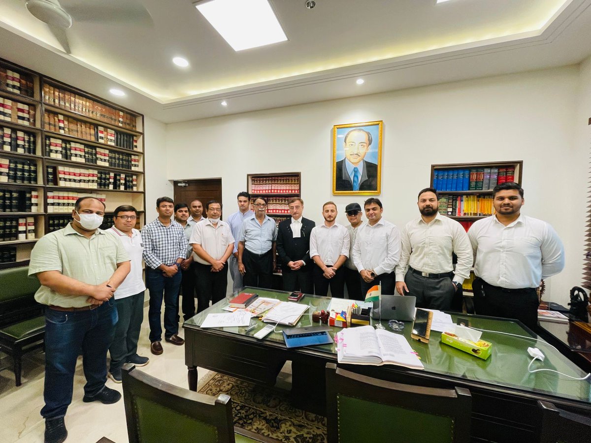 Truly_Shivendra's tweet photo. Under the guidance and mentoring of @VTankha ji is starting a pilot project of mohalla clinics in MP as Maa Narmada RAHAT medical awareness #ImagineRotary @varuntankha @HarshitBari @CMMadhyaPradesh @Rotary @RotaryRassin @OfficeOfKNath @ChouhanShivraj @dmjabalpur @JagatAnnu https://t.co/TNZuBT6zcJ