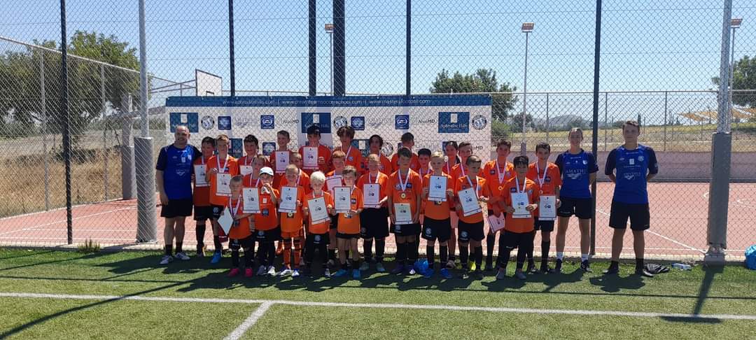 jesswalkley14's tweet photo. Amazing 5 days coaching with Danny Murphy ⚽️ Fantastic guy and some great stories. 
Onto the next Carlton Cole 
@mastersfootball @AphroditeHills1 Dream Team Soccer School 🇨🇾 https://t.co/wcZjMRR8Az