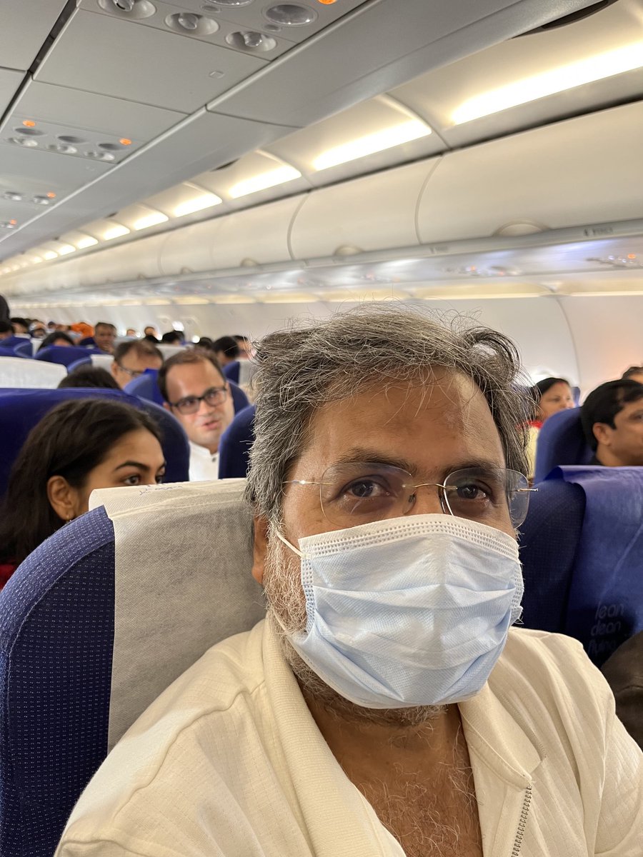 ppbajpai's tweet photo. दिल्ली से देवघर की पहली फ़्लाइट का सुकून…. https://t.co/QL7ld7UIIt