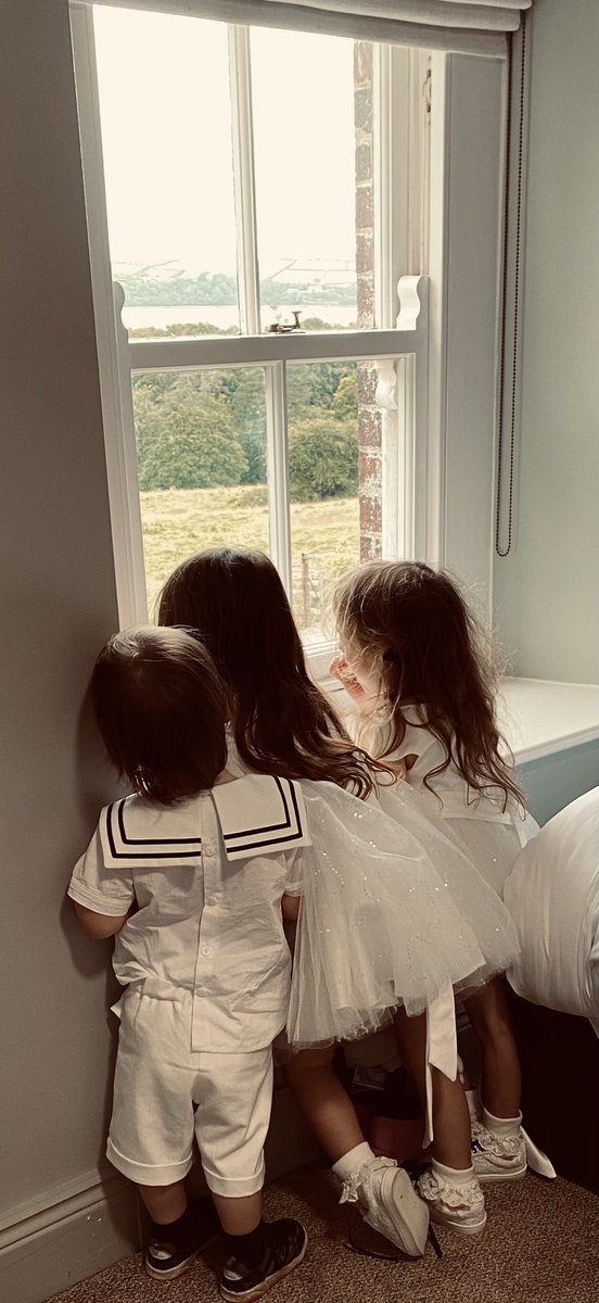 they’re actually clustered round an iPad, but hey