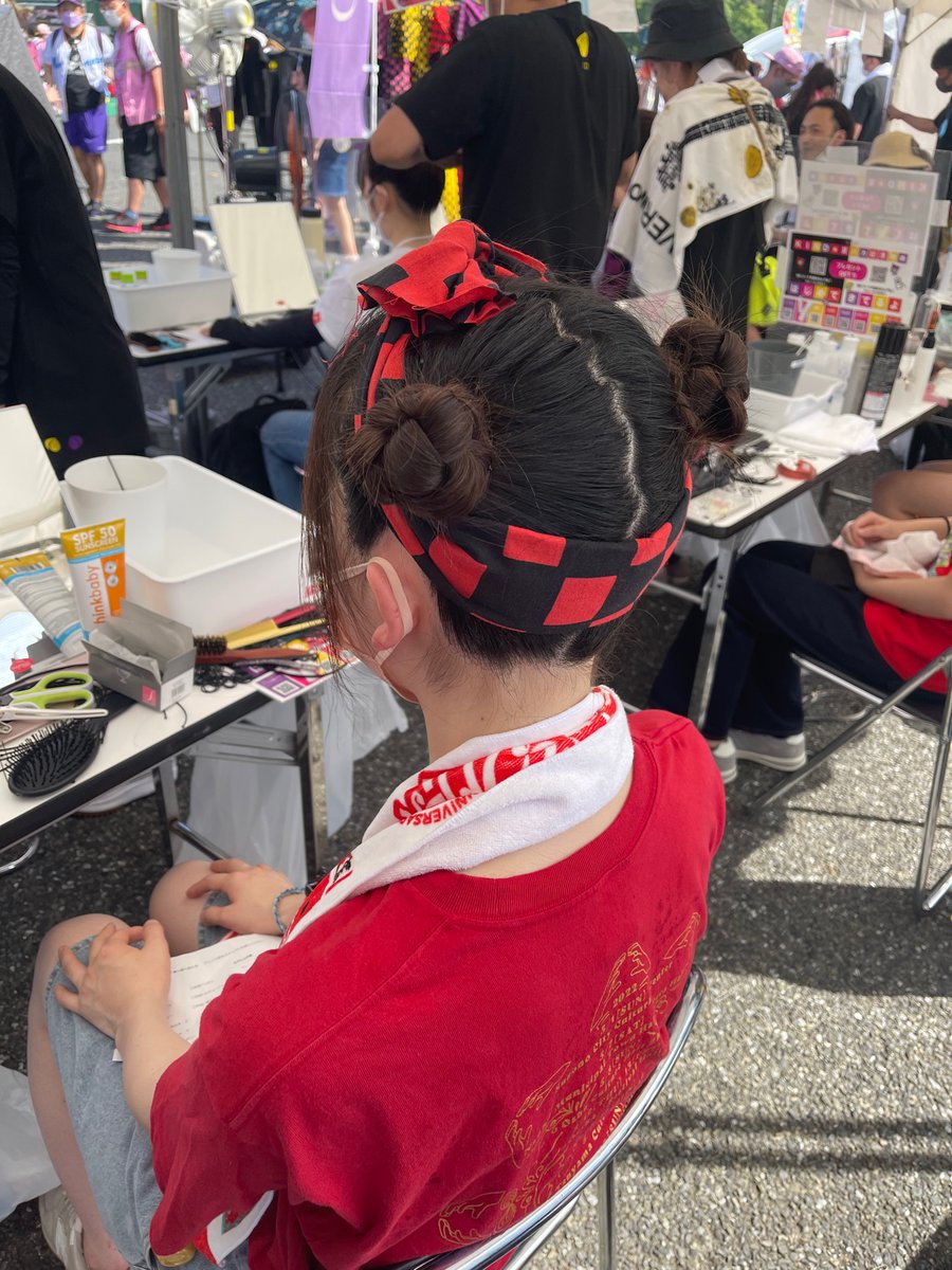 SEKI_Hair's tweet photo. 沢山アレンジ来て頂きましたー！
ありがとうございました😊
明日もお待ちしております！

#ももクロヘアアレンジ #ヘアアレンジ #ももいろクローバーZ https://t.co/r3MH1hA1CX