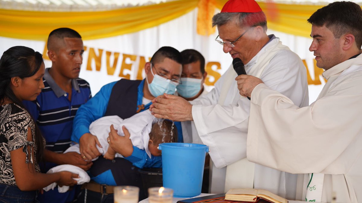 grechste's tweet photo. #CardinalMarioGrech Secretary General of the #SynodofBishops visits the remote village of San José in Los Amates #IzabalGuatemala
@GrechMario @Synod_va #Guatemala #Izabal #CatholicChurch https://t.co/WAqBsftp2L