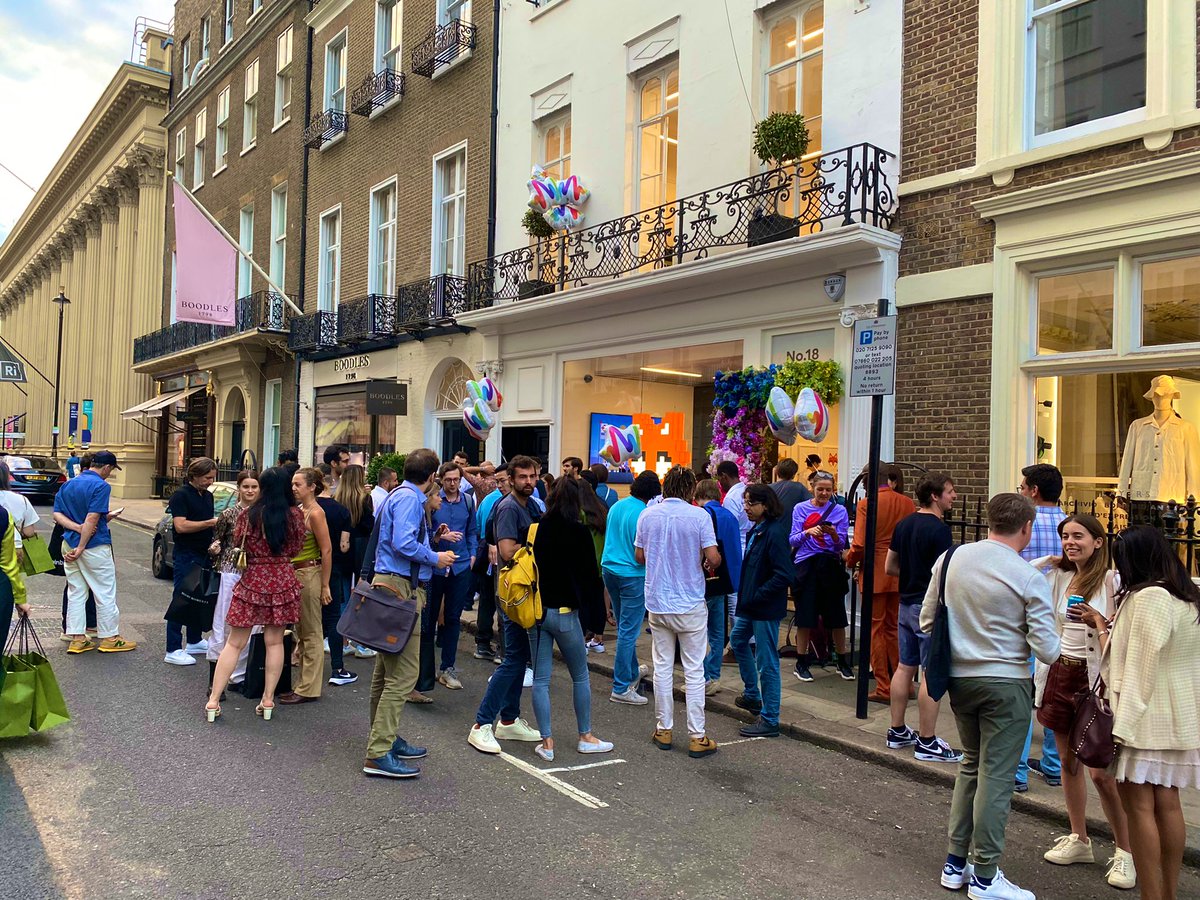 Another amazing day for London’s NFT community! #NFT #NFTUK #CryptoCitizens #CryptoLondoners <a href="/brtmoments/">Bright Moments</a>