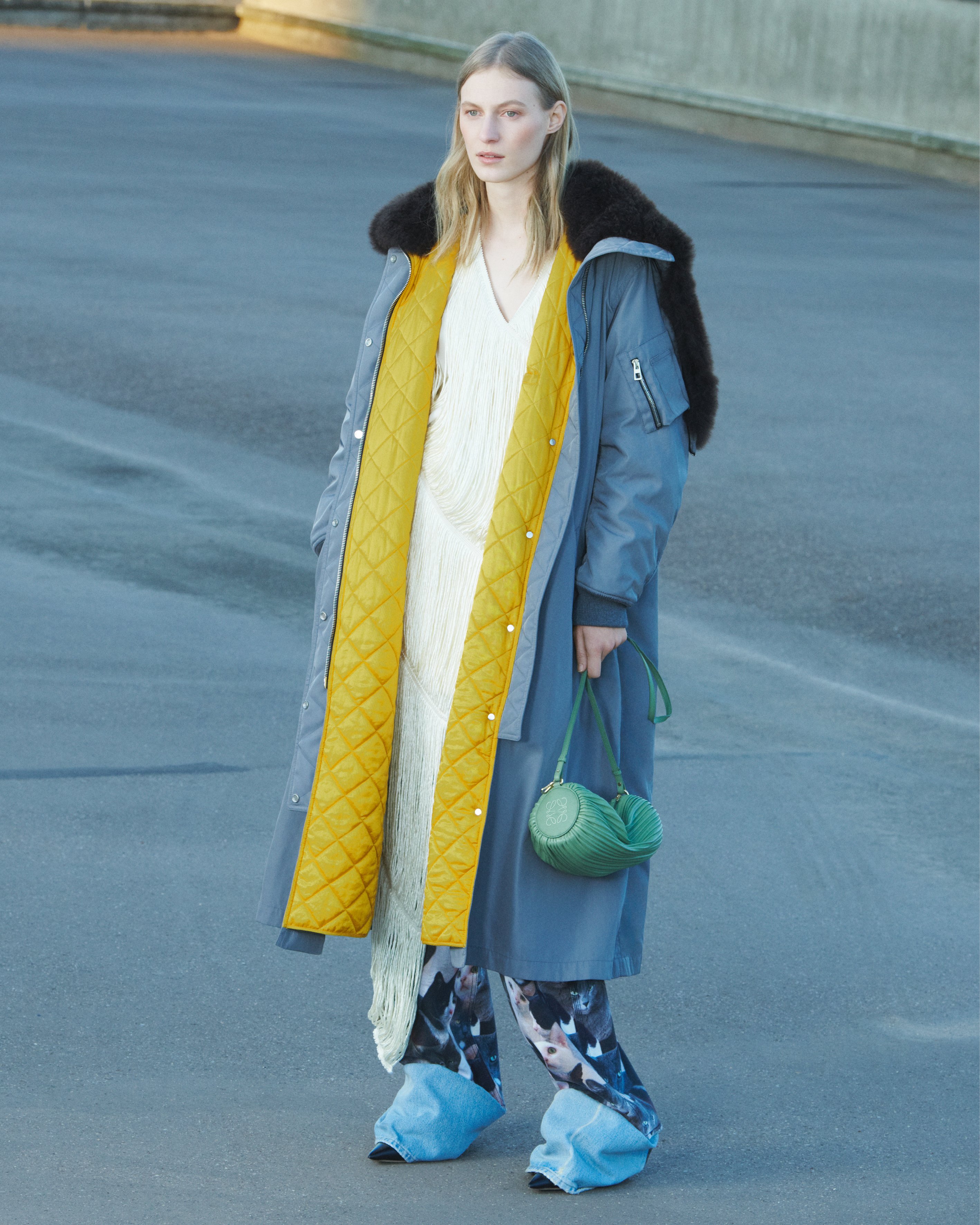 LOEWE on Twitter "LOEWE Fall Winter 2022 precollection LOEWE https