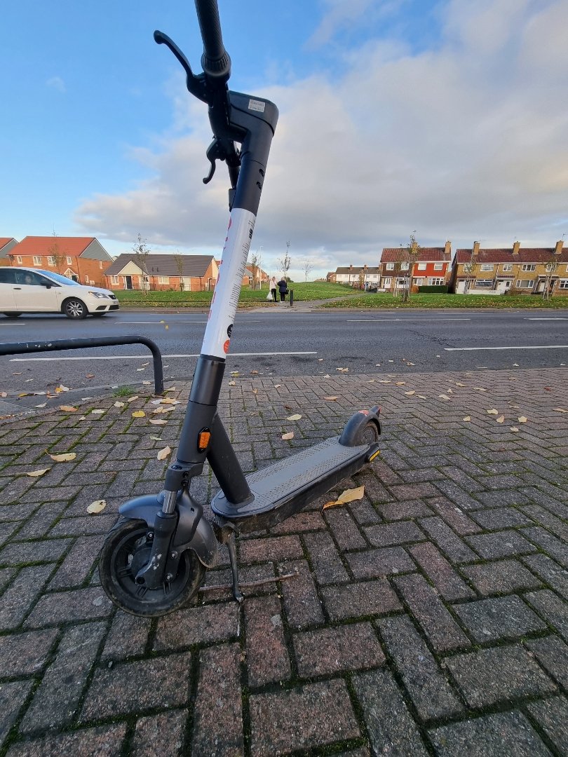 🛴💨Happy Saturday!🛴💨

Here is one of our scooters available to use in Middlesborough. Enter promo code GINGER4FREE in the promos section of the Ginger app to claim (Terms and Conditions apply)🧡🛴💨