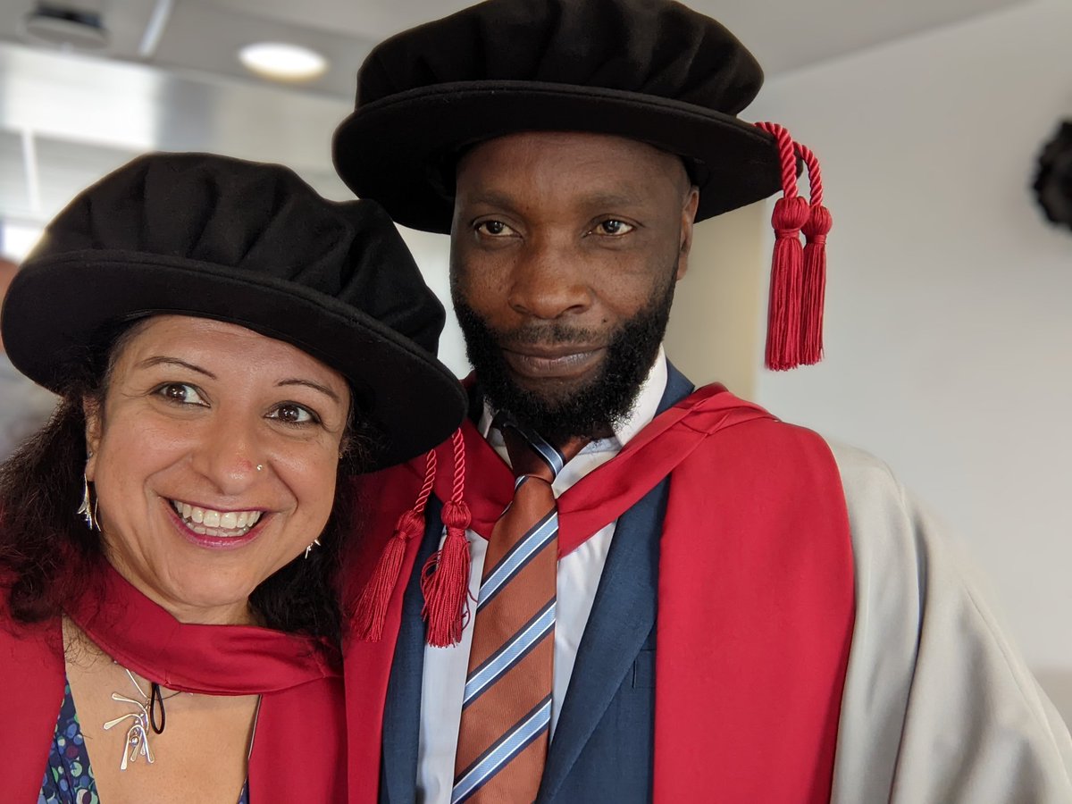 Antone Osindi aka @jakosindi was in my cohort too @SJLancasterU He also graduated yesterday. We connected many times online during the journey, but yesterday we met for the first time. Congrats Dr Osindi 🎓