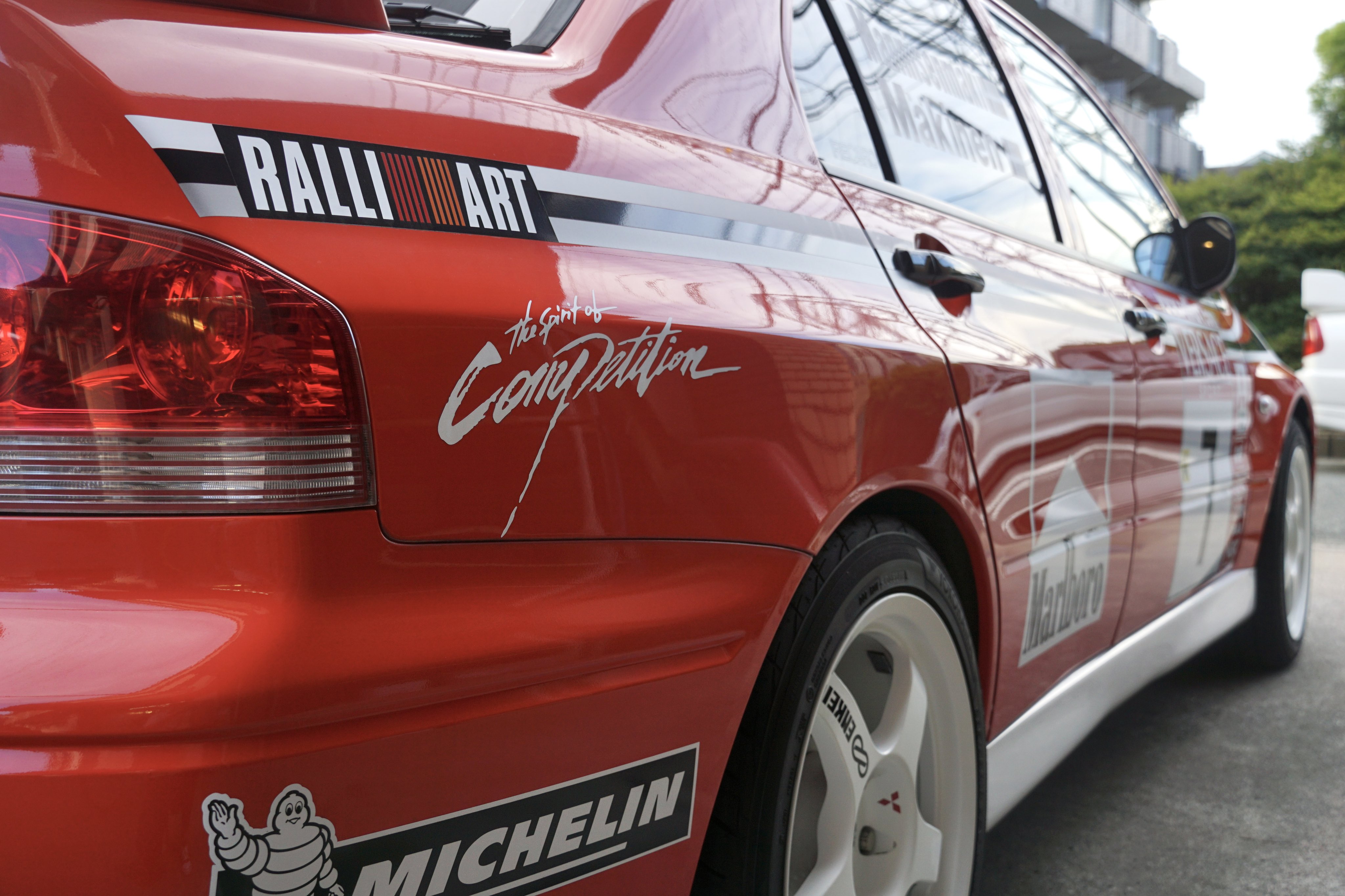 山Glitches. (YAMA_Mikan0308) / Twitter