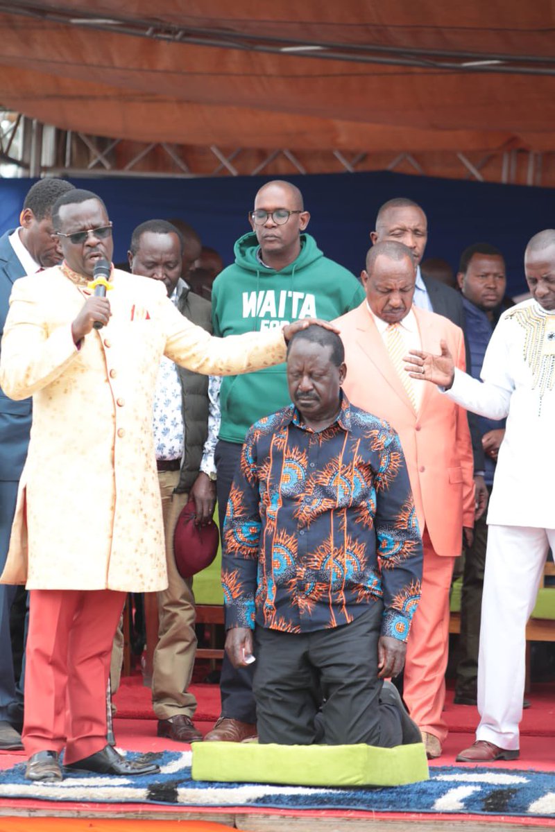 NziokaWaita's tweet photo. When our opponents were busy playing draughts walitupata tumewachezea CHESS ! #MunguMbele #WaitaNaSuluhu #BabaNaMartha https://t.co/l8ghSdi0jS